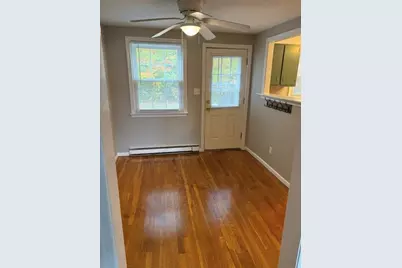 9 Cottage St. #3, Medway, MA 02053 - Photo 5