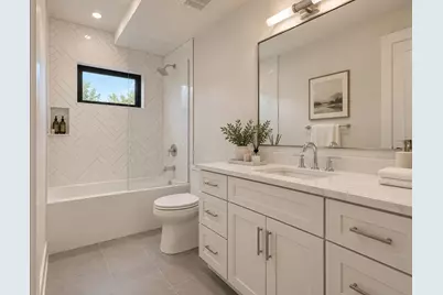 820 Hyde Park Ave. #PH3, Boston, MA 02136 - Photo 9