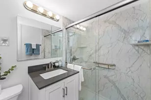 2 Hawthorne Pl, Boston, MA 02114 - Photo 17