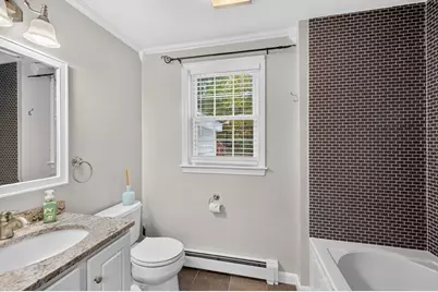 45 Metacomet Ave, Taunton, MA 02718 - Photo 13