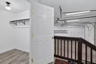 45 Metacomet Ave, Taunton, MA 02718 - Photo 41