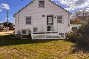 215 Standish St Winter Rental, Marshfield, MA 02050 - Photo 13