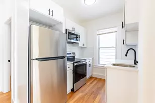 633 E 6th St, Boston, MA 02127 - Photo 29