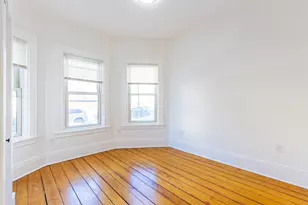 633 E 6th St, Boston, MA 02127 - Photo 5