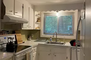 606 Village Dr, Bourne, MA 02532 - Photo 9