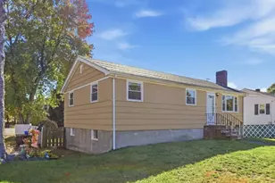 13 Horton St, Taunton, MA 02780 - Photo 3
