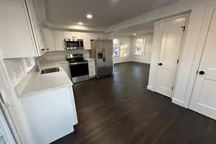 8 Thompson Rd, Webster, MA 01570 - Photo 17