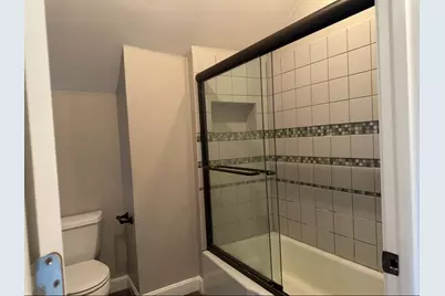 201 Jepson St, Fall River, MA 02723 - Photo 9