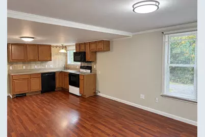 132 Everett St #1, Middleborough, MA 02346 - Photo 5