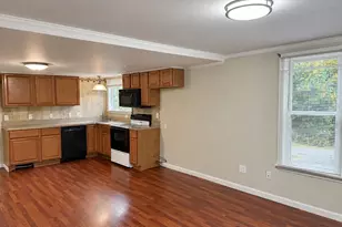 132 Everett St, Middleborough, MA 02346 - Photo 5