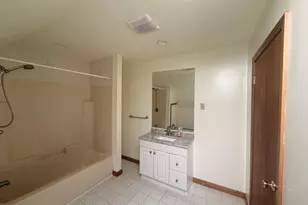 188 N Franklin St, Holbrook, MA 02343 - Photo 5