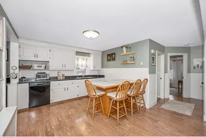 60 Frances Street, Dracut, MA 01826 - Photo 5