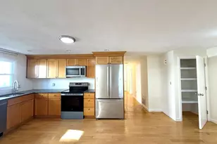 9 Dwight St, Watertown, MA 02472 - Photo 11