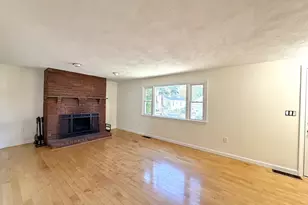 9 Dwight St, Watertown, MA 02472 - Photo 5