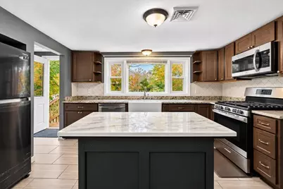 48 Wall, Bridgewater, MA 02324 - Photo 23