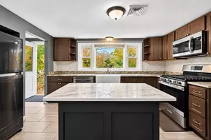 48 Wall, Bridgewater, MA 02324 - Photo 23
