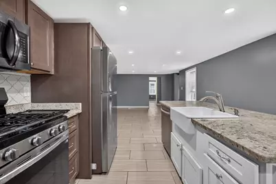 48 Wall, Bridgewater, MA 02324 - Photo 3