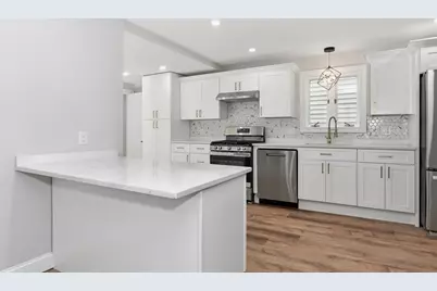 9 Cross St, Somerville, MA 02145 - Photo 5