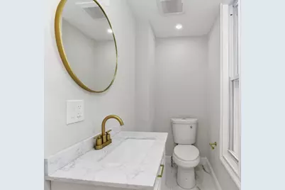9 Cross St, Somerville, MA 02145 - Photo 13