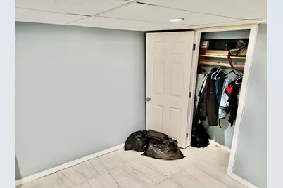 93 Montrose St, Springfield, MA 01109 - Photo 7