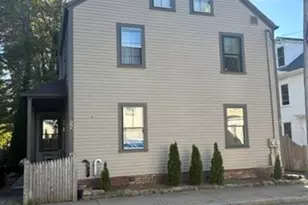 20 Chestnut St, Newburyport, MA 01950 - Photo 3