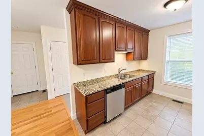 54 East Silver Street #C, Westfield, MA 01085 - Photo 7