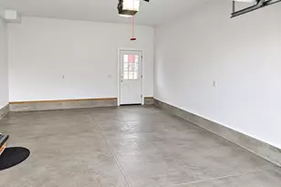 54 E Silver St, Westfield, MA 01085 - Photo 21