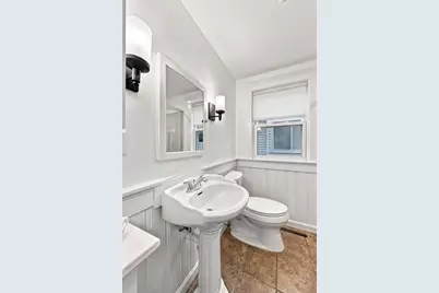 6 Norfolk Ave, Peabody, MA 01960 - Photo 19