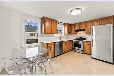 6 Norfolk Ave, Peabody, MA 01960 - Photo 9