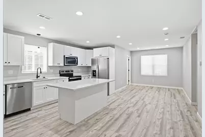61 Parker St #9, Springfield, MA 01151 - Photo 3