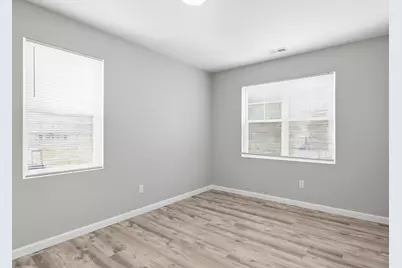 61 Parker St #9, Springfield, MA 01151 - Photo 9