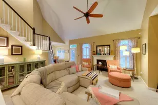 5 Quirk Cir, Milford, MA 01757 - Photo 9