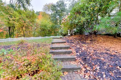 5 Quirk Cir, Milford, MA 01757 - Photo 3