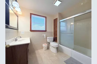 32 Harding Ave, Malden, MA 02148 - Photo 13