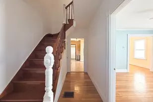 32 Harding Ave, Malden, MA 02148 - Photo 5