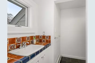 21 Lantern Lane #21, Newton, MA 02459 - Photo 9