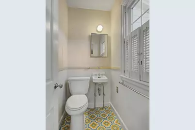 8 James, Greenfield, MA 01301 - Photo 17