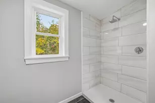 405 Plymouth St, Holbrook, MA 02343 - Photo 21