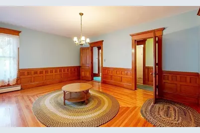 38 Burncoat St, Worcester, MA 01605 - Photo 21