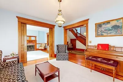 38 Burncoat St, Worcester, MA 01605 - Photo 23