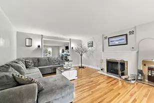 670 Amherst Rd, Granby, MA 01033 - Photo 15