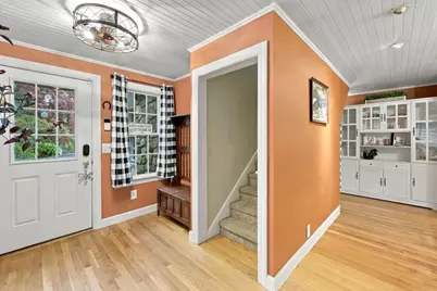670 Amherst Rd, Granby, MA 01033 - Photo 9
