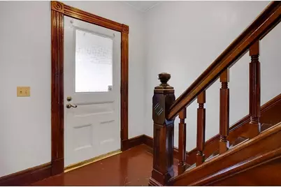 55 Florida St, Springfield, MA 01109 - Photo 11