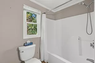 305 Wren St, Taunton, MA 02718 - Photo 25