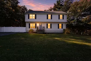 305 Wren St, Taunton, MA 02718 - Photo 31