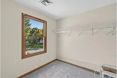 305 Wren St, Taunton, MA 02718 - Photo 29