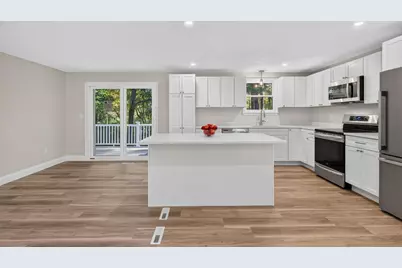 120 Appletree Cir, Bridgewater, MA 02324 - Photo 11
