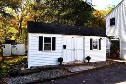 17 Wedgewood Ln, Millbury, MA 01527 - Photo 33