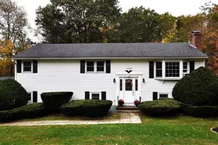 17 Wedgewood Ln, Millbury, MA 01527 - Photo 1