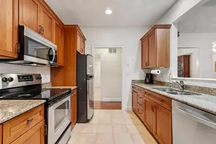 2 Greenbrier Rd, Manchester by the Sea, MA 01944 - Photo 7
